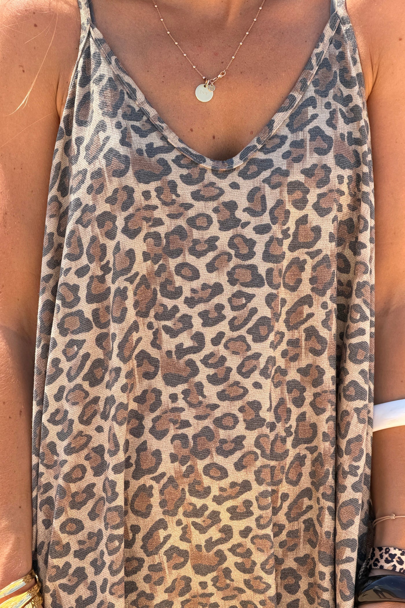 Robe confort à bretelles imprimé léopard détail lurex brillant