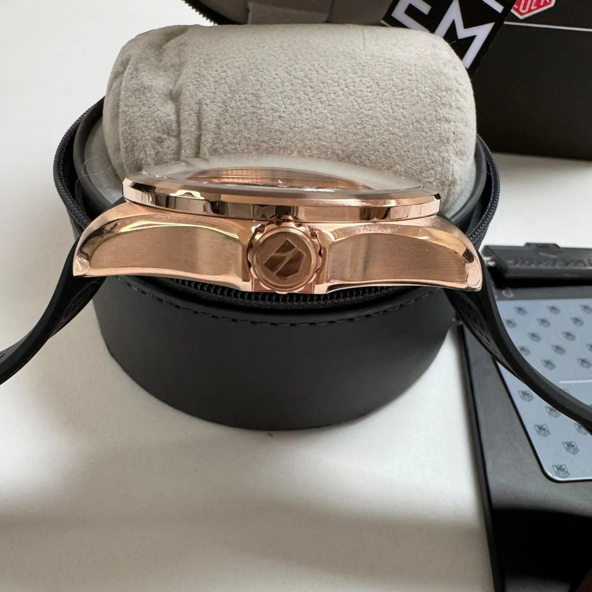 TH Carrera Pendulum Rose Gold Automatic