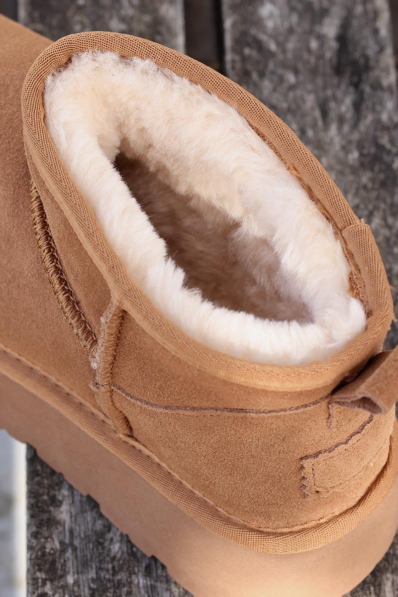 Bottes camel basses en cuir fourrées à plateforme