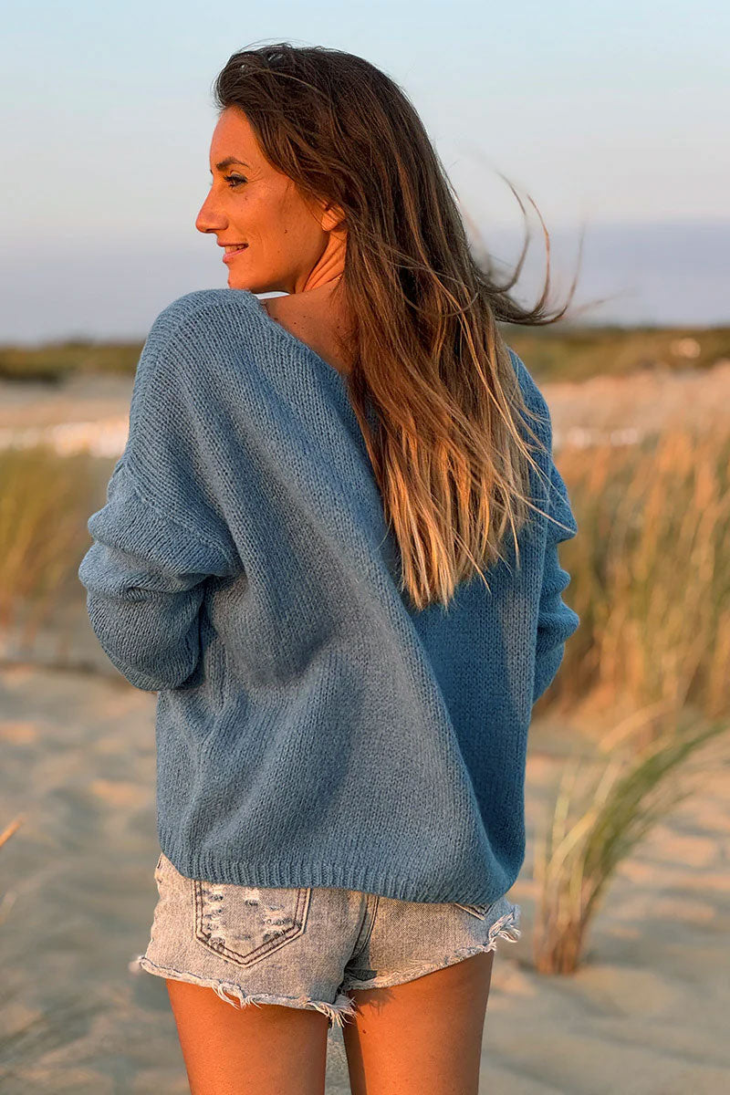 Gilet uni bleu jean en maille petits boutons nacres