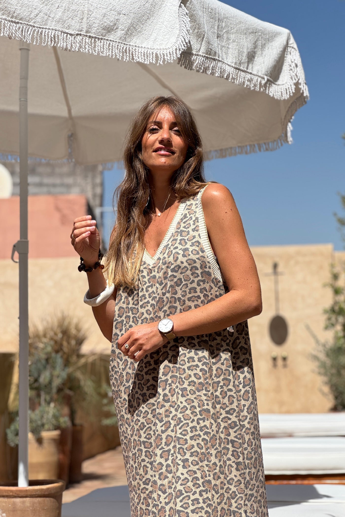Robe longue à bretelles imprimé léopard brillant lurex