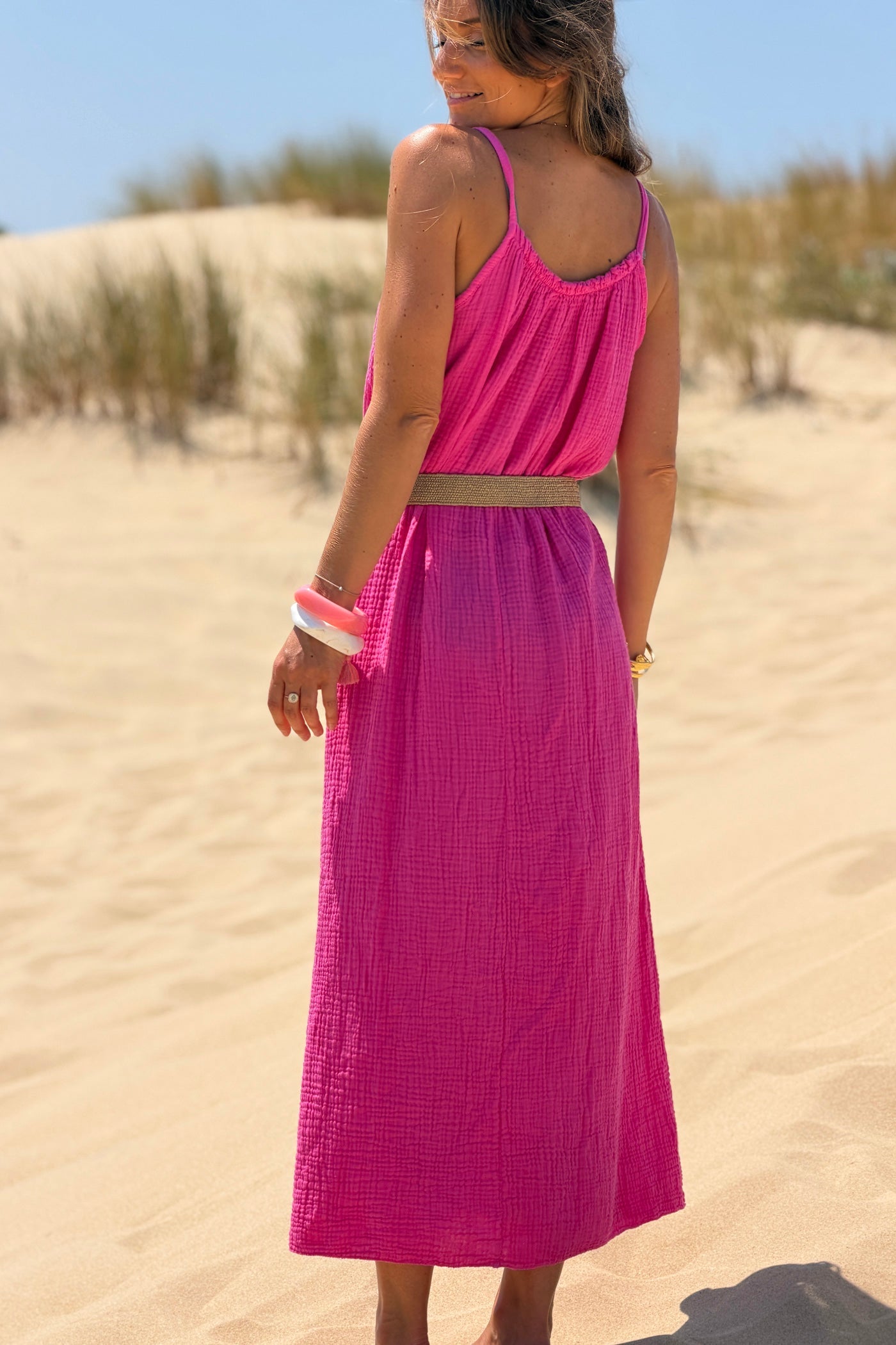 Robe longue fuchsia en gaze de coton à bretelles col élastique